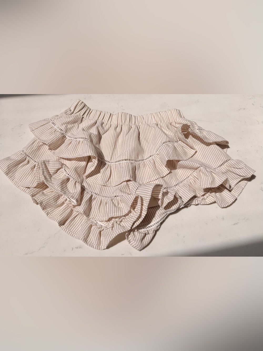 Altered state Ruffled Tiered Mini Skort, ivory/mocha sear sucker stripe, S NWT